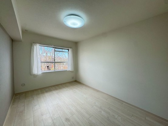 apartment 神奈川県厚木市田村町8-8 柳田ビル1階