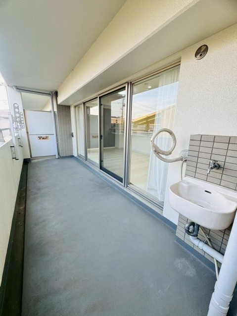 apartment 神奈川県厚木市田村町8-8 柳田ビル1階