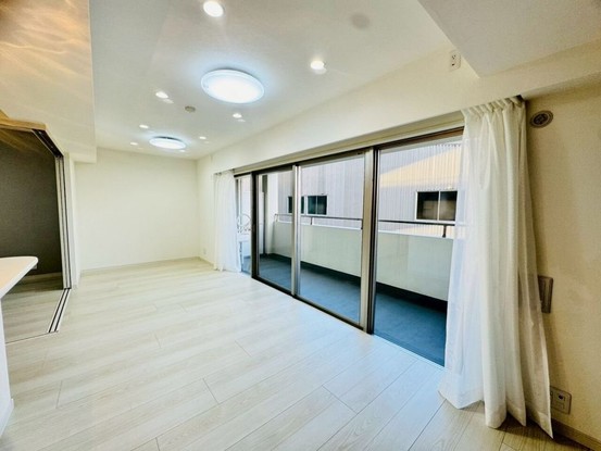apartment 神奈川県厚木市田村町8-8 柳田ビル1階