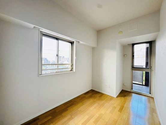 apartment 神奈川県厚木市田村町8-8 柳田ビル1階