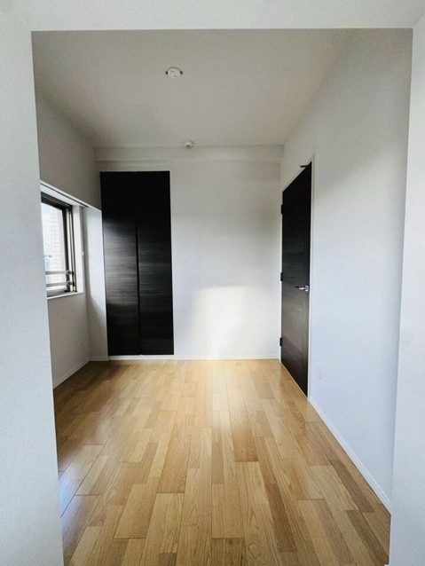 apartment 神奈川県厚木市田村町8-8 柳田ビル1階