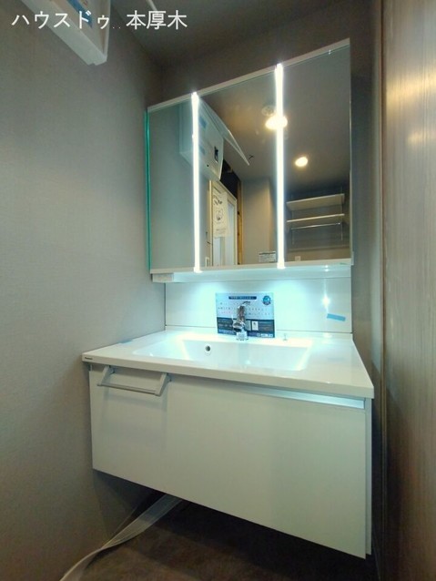 apartment 神奈川県厚木市田村町8-8 柳田ビル1階
