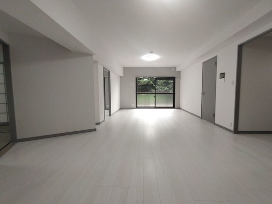 apartment 神奈川県厚木市田村町8-8 柳田ビル1階