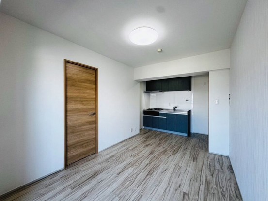 apartment 神奈川県厚木市田村町8-8 柳田ビル1階