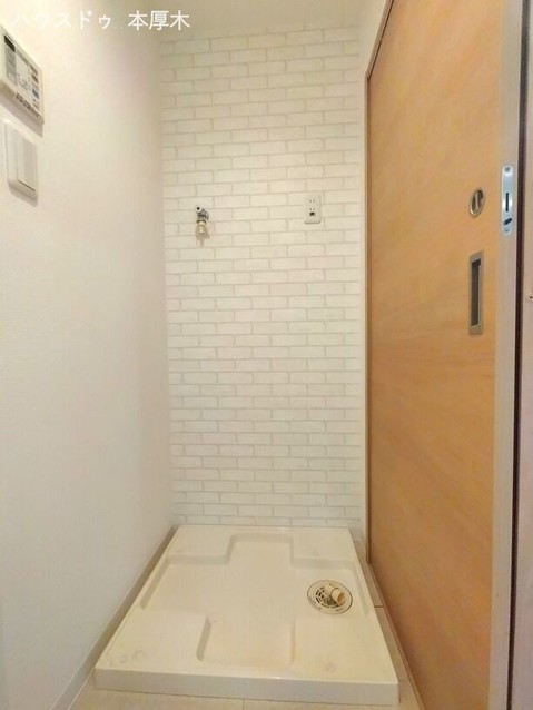 apartment 神奈川県厚木市田村町8-8 柳田ビル1階