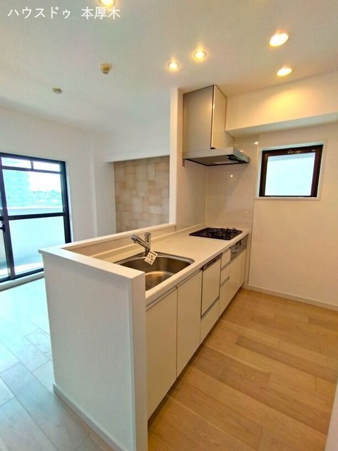 apartment 神奈川県厚木市田村町8-8 柳田ビル1階