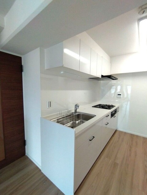 apartment 神奈川県厚木市田村町8-8 柳田ビル1階