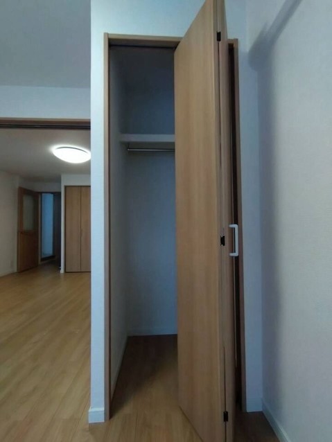 apartment 神奈川県厚木市田村町8-8 柳田ビル1階