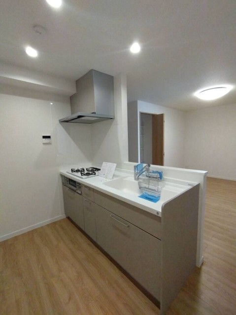 apartment 神奈川県厚木市田村町8-8 柳田ビル1階