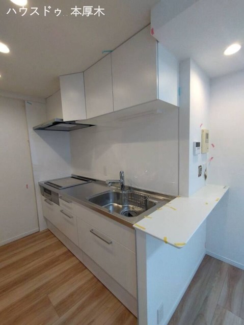 apartment 神奈川県厚木市田村町8-8 柳田ビル1階