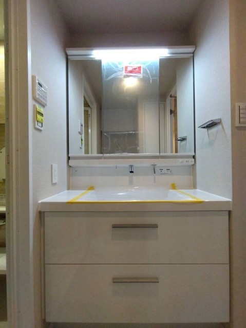 apartment 神奈川県厚木市田村町8-8 柳田ビル1階