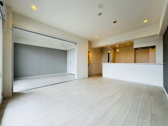 apartment 神奈川県厚木市田村町8-8 柳田ビル1階