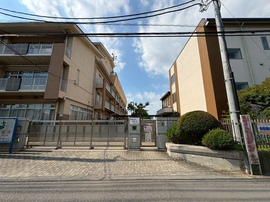 apartment 東京都葛飾区新小岩１丁目51－18 第二クレールパル　1F