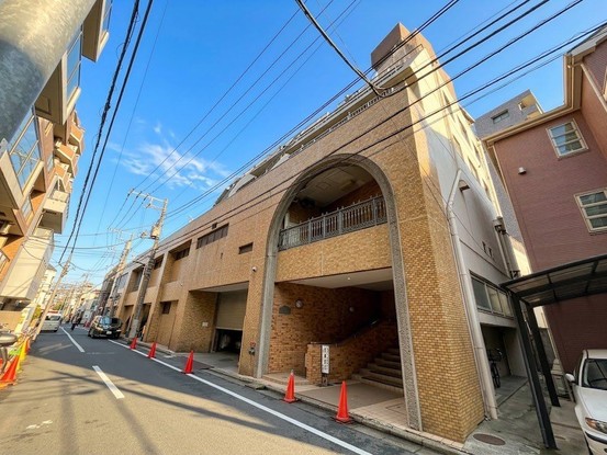 apartment 東京都葛飾区新小岩１丁目51－18 第二クレールパル　1F