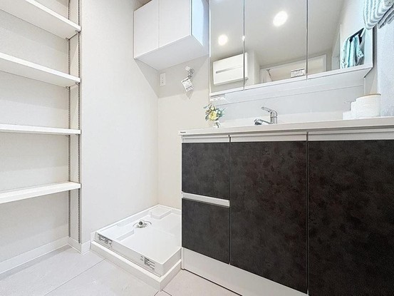 apartment 東京都葛飾区新小岩１丁目51－18 第二クレールパル　1F