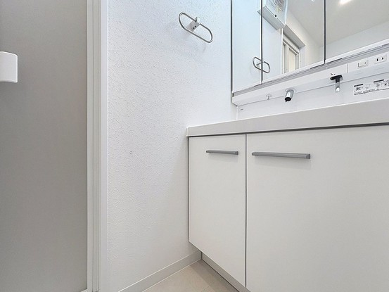 apartment 東京都葛飾区新小岩１丁目51－18 第二クレールパル　1F