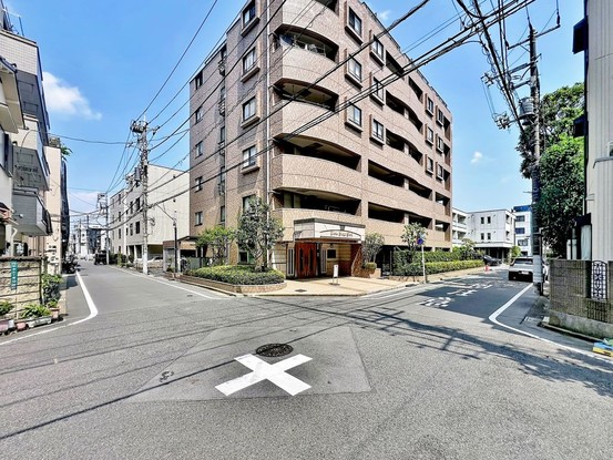 apartment 東京都葛飾区新小岩１丁目51－18 第二クレールパル　1F