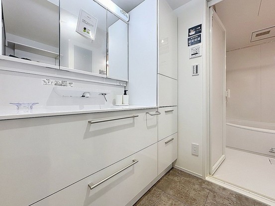 apartment 東京都葛飾区新小岩１丁目51－18 第二クレールパル　1F