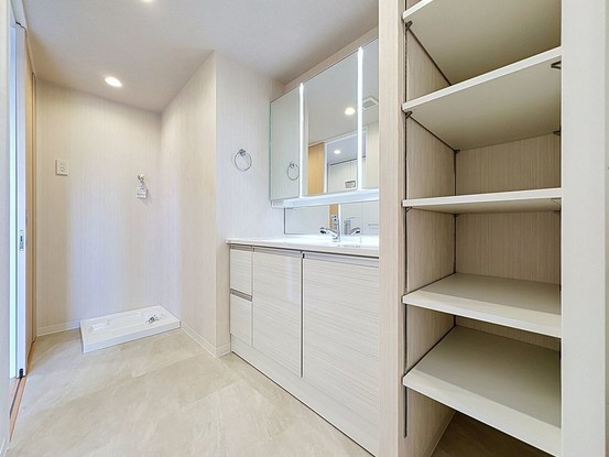 apartment 東京都葛飾区新小岩１丁目51－18 第二クレールパル　1F