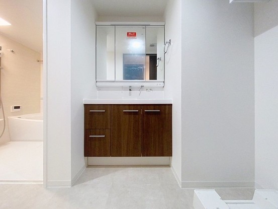 apartment 東京都葛飾区新小岩１丁目51－18 第二クレールパル　1F