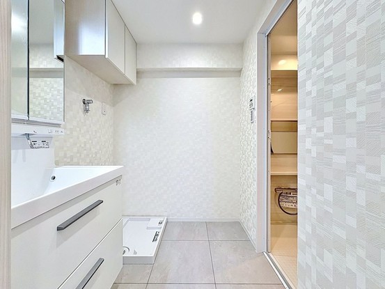 apartment 東京都葛飾区新小岩１丁目51－18 第二クレールパル　1F