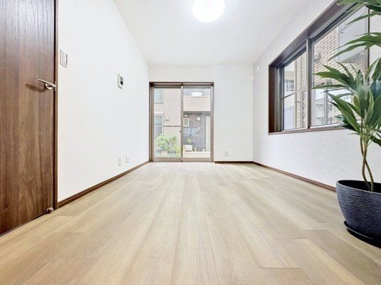 townhouse 東京都葛飾区新小岩１丁目51－18 第二クレールパル　1F