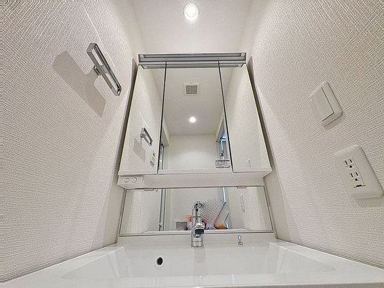 apartment 東京都葛飾区新小岩１丁目51－18 第二クレールパル　1F
