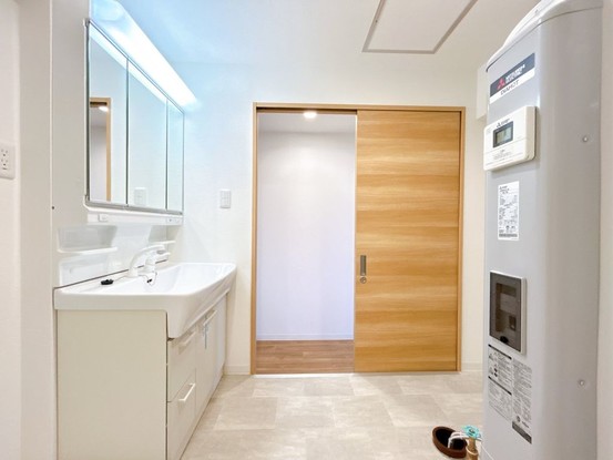 apartment 北海道札幌市南区南三十二条西９丁目
地図を見る