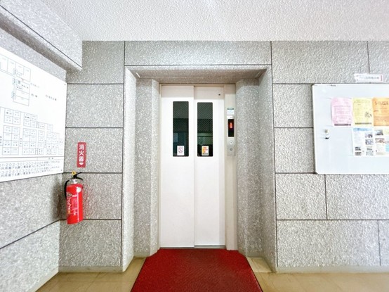 apartment 北海道札幌市南区南三十二条西９丁目
地図を見る