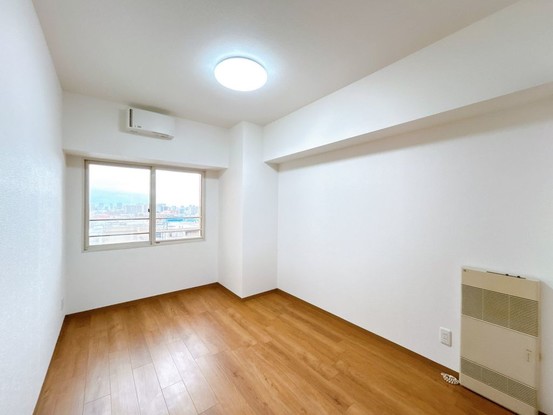 apartment 北海道札幌市豊平区月寒中央通３丁目
地図を見る