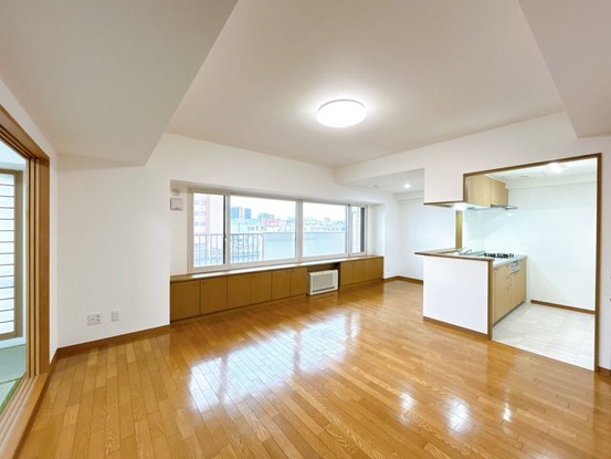 apartment 北海道札幌市豊平区月寒中央通３丁目
地図を見る