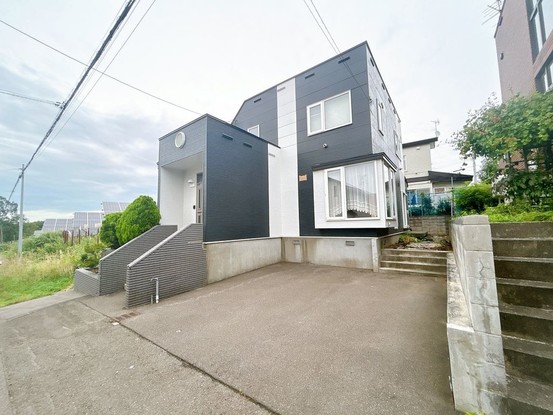 detached 北海道札幌市白石区北郷一条１丁目5番13号