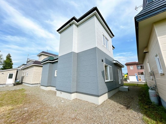 detached 北海道岩見沢市上幌向北一条３丁目
地図を見る