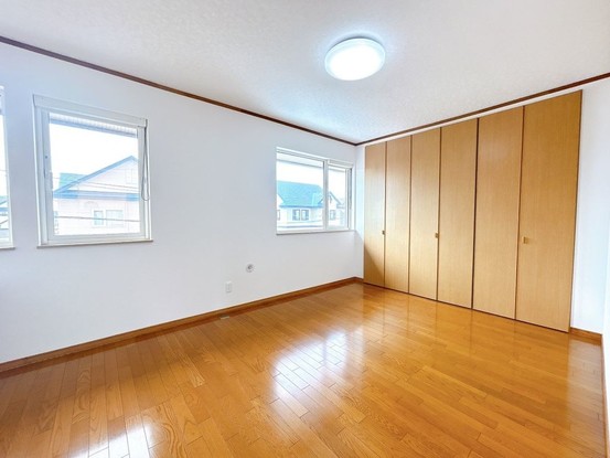detached 北海道滝川市黄金町東４丁目
地図を見る