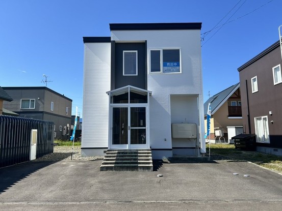 detached 北海道岩見沢市北六条西１９丁目
地図を見る