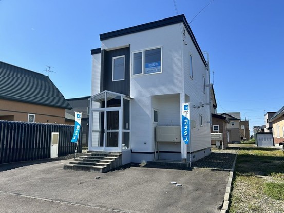 detached 北海道岩見沢市北六条西１９丁目
地図を見る