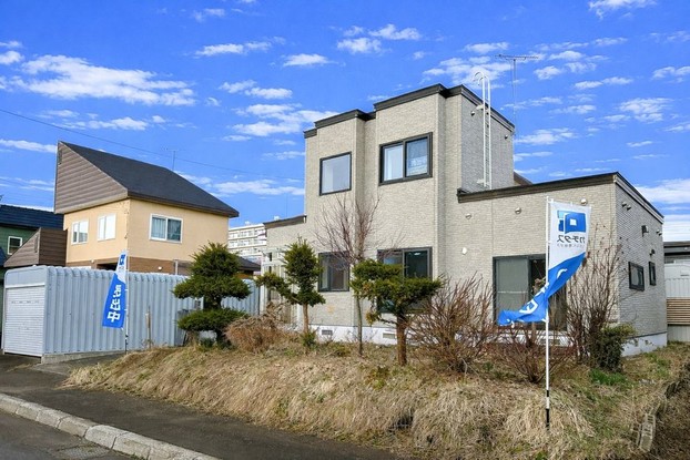 detached 北海道滝川市中島町５丁目
地図を見る
