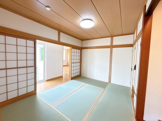 detached 北海道夕張市鹿の谷山手町
地図を見る