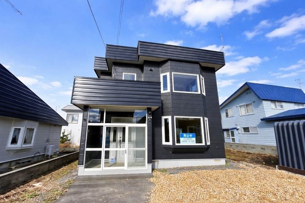 detached 北海道岩見沢市一条東１６丁目
地図を見る