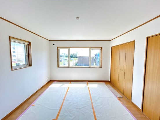 detached 北海道滝川市一の坂町東３丁目
地図を見る