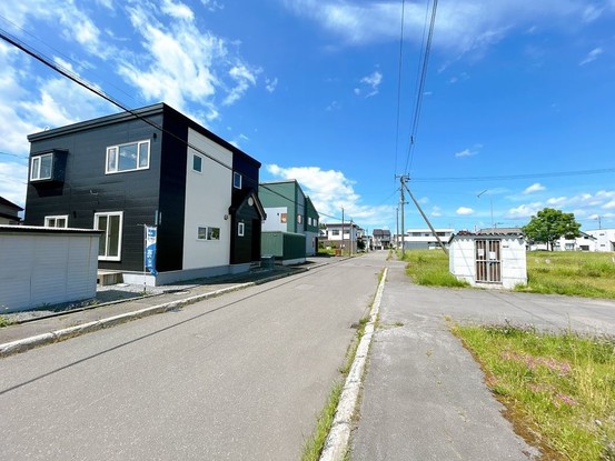 detached 北海道滝川市一の坂町東３丁目
地図を見る