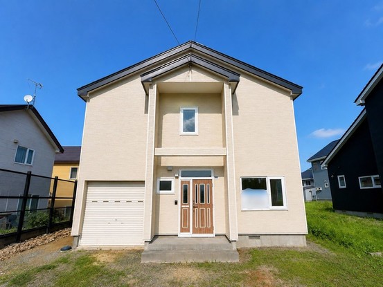 detached 北海道岩見沢市栄町４丁目
地図を見る