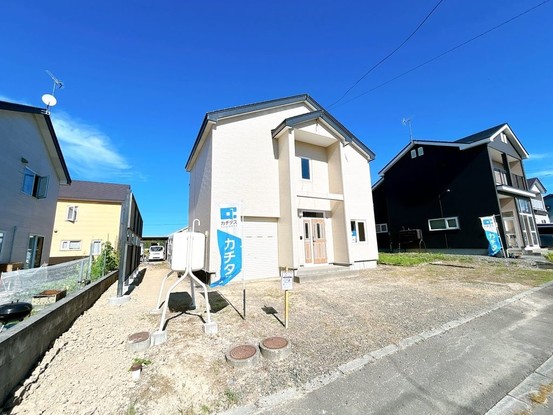 detached 北海道岩見沢市栄町４丁目
地図を見る