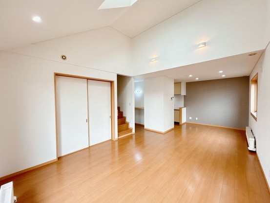 detached 北海道岩見沢市東山１丁目
地図を見る