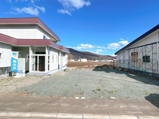detached 北海道紋別郡遠軽町岩見通北１０丁目
地図を見る