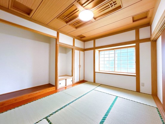 detached 北海道紋別郡遠軽町岩見通北１０丁目
地図を見る