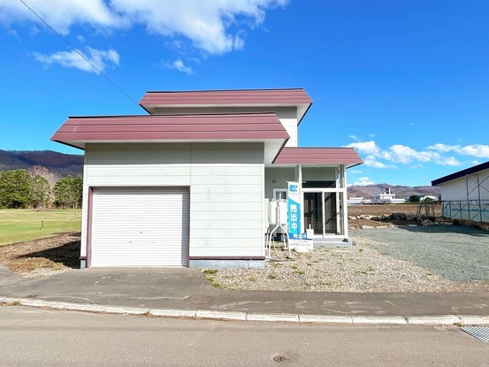 detached 北海道紋別郡遠軽町岩見通北１０丁目
地図を見る