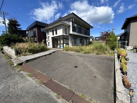 detached 青森県十和田市大字三本木稲吉85-66