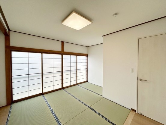 detached 青森県弘前市大字八幡町２丁目8-6 プレステージ青山105