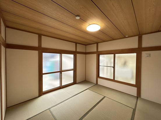 apartment 青森県青森市大字幸畑字松元
地図を見る